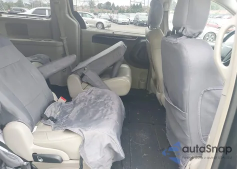 2012 Chrysler Town & Country Limited z USA, uszkodzony, nr VIN 2C4RC1GG0CR199522